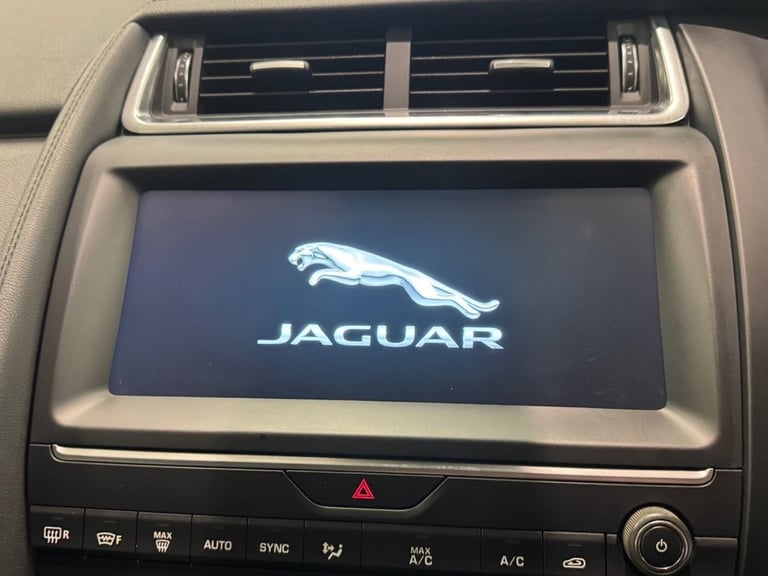 2019 Jaguar E-Pace 2.0d S 5dr Auto ESTATE DIESEL Automatic