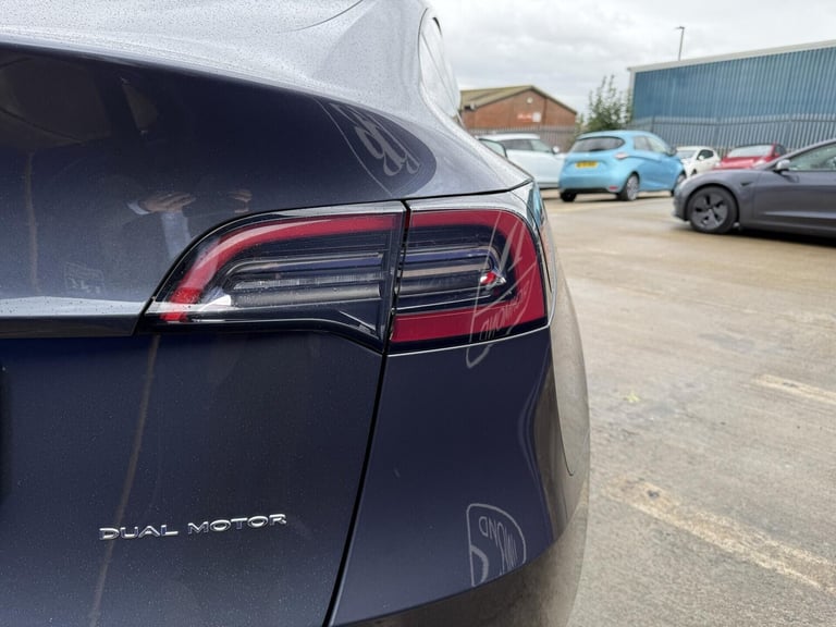 2022 Tesla Model Y Long Range AWD 5dr Auto MPV ELECTRIC Automatic