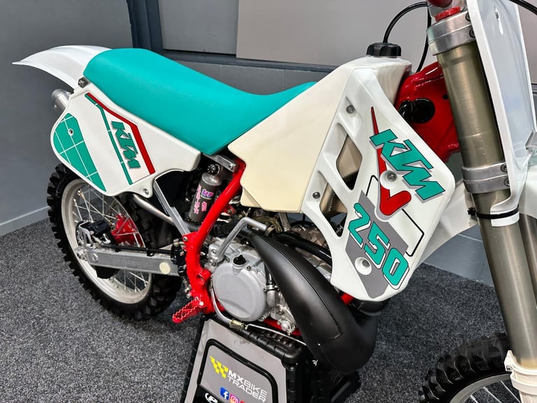 1991 KTM SX 250 - UNIQUE EXAMPLE - SUPER EVO - CR YZ KX SX250 - BEST AVAILABLE -