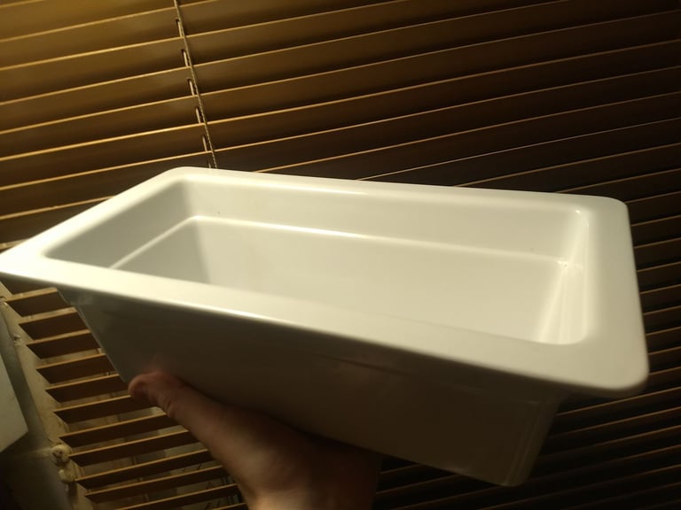  Olympia Kristallon melamine gastronorm dish. 10cm deep