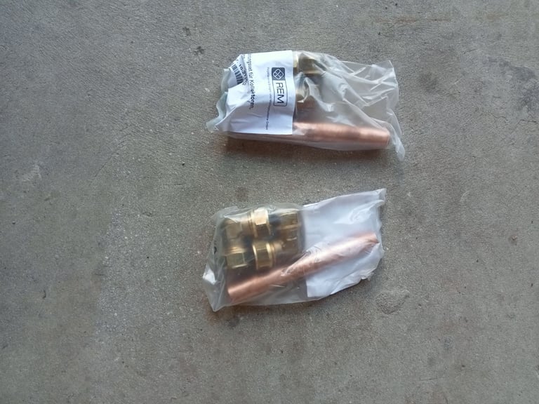 Hot Water Solar Systems 2 and 3 Panels available 