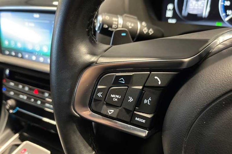 2018 Jaguar XE 2.0 [250] Portfolio 4dr Auto AWD SALOON PETROL Automatic