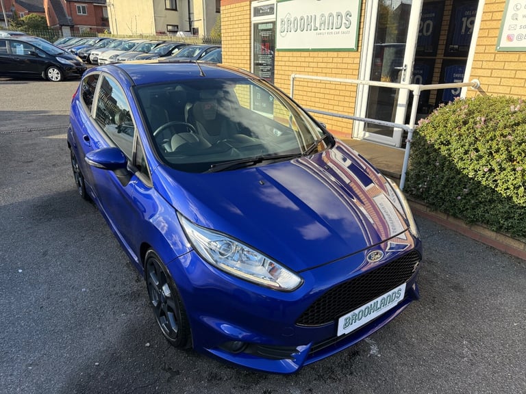 2014 Ford Fiesta 1.6 ST-2 Turbo Blue 3 Door Bluetooth Half Leather Interior 