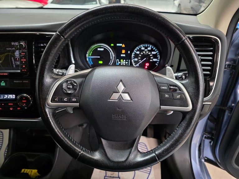 2015 Mitsubishi Outlander 2.0h 12kWh GX4h CVT 4WD Euro 5 (s/s) 5dr ESTATE Petrol/Electric Hybrid ...