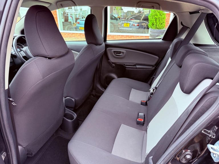 TOYOTA YARIS 1.5 VVT-i Icon Tech 2018