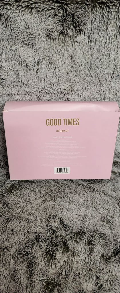 Women's Pink Hip Flask With Glasses