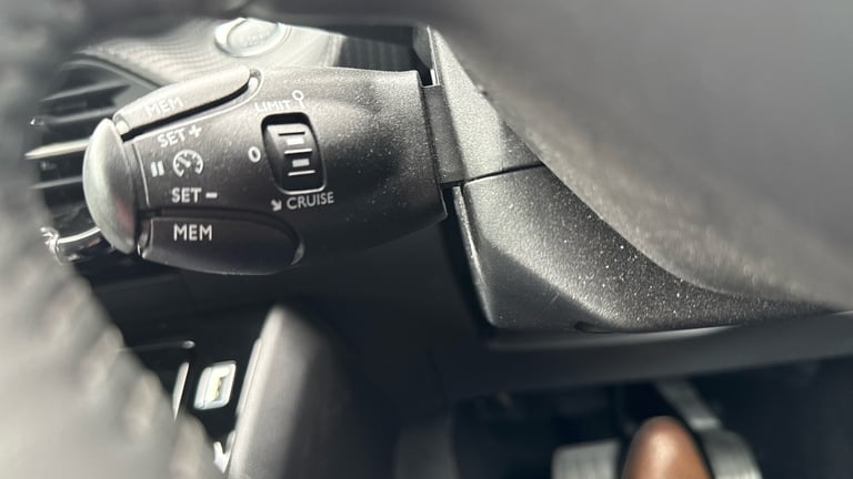 2022 Peugeot 208 1.2 PureTech 100 Allure Premium 5dr EAT8 Petrol Hatchback Hatchback Petrol Autom...