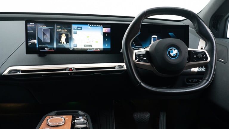 2022 BMW iX (72 Reg) 40 M Sport Edition xDrive Estate Electric Automatic