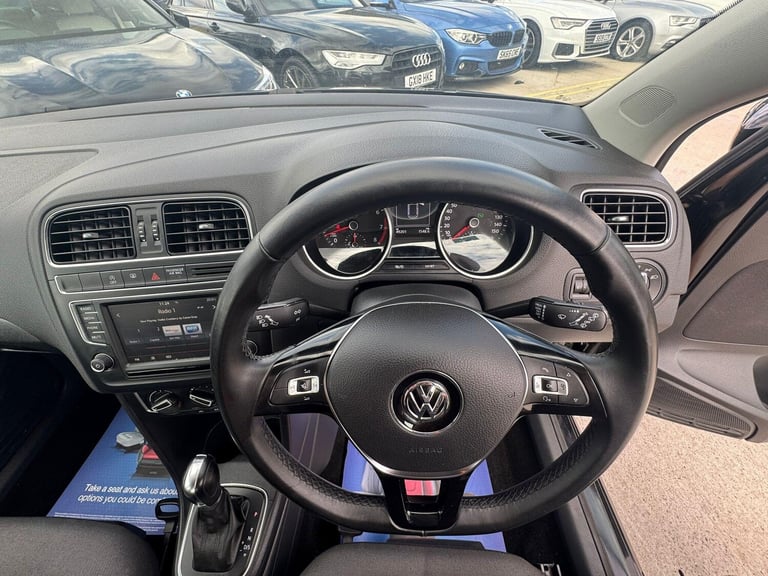 2015 Volkswagen Polo 1.2 TSI BlueMotion Tech SE DSG Euro 6 (s/s) 5dr HATCHBACK Petrol Automatic