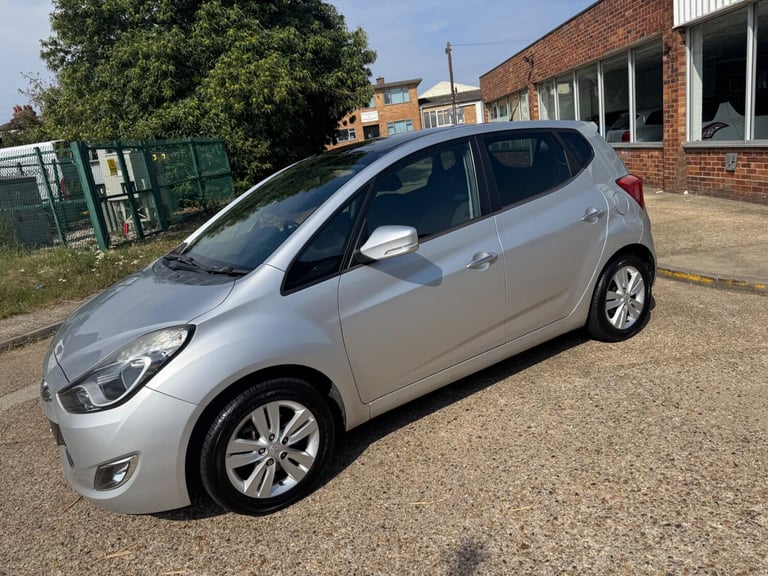 2012 Hyundai Ix20 1.6 Style Auto Euro 5 5dr MPV Petrol Automatic
