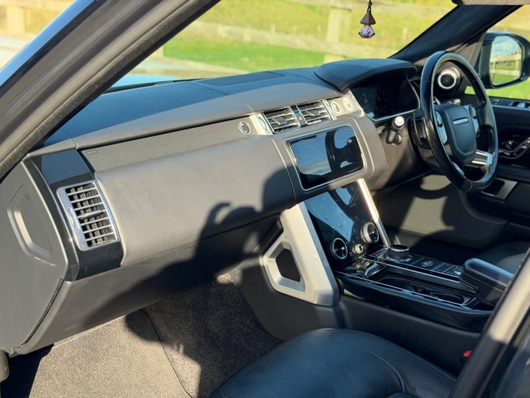 2021 LAND ROVER RANGE ROVER VOGUE P400e WESTMINSTER BLACK TOP SPEC GREY PANROOF