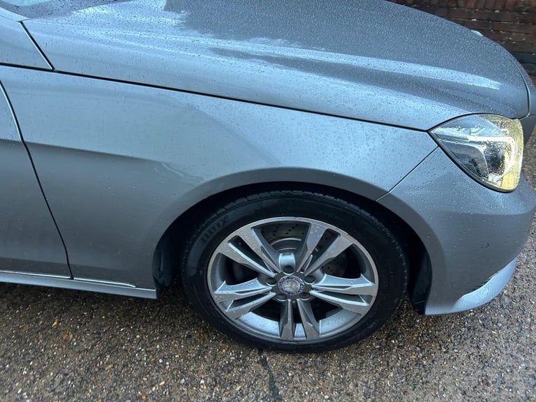 2013 Mercedes-Benz E Class E300 BlueTEC Hybrid SE 4dr 7G-Tronic SALOON DIESEL/ELECTRIC Automatic