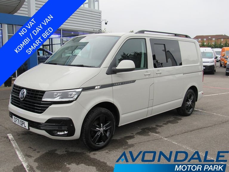 2022 Volkswagen Transporter TDI T28 Highline NO VAT DAY CAMPER VAN WITH HEATER AND SMART BED 2.0 ...