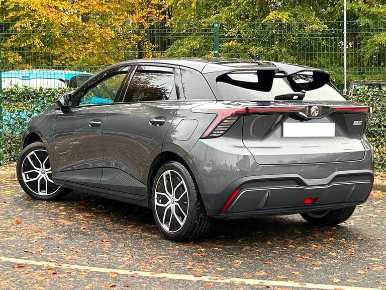 2024 MG MG4 64kWh Trophy Long Range Hatchback 5dr Electric Auto (203 ps) Hatchback ELECTRIC Autom...