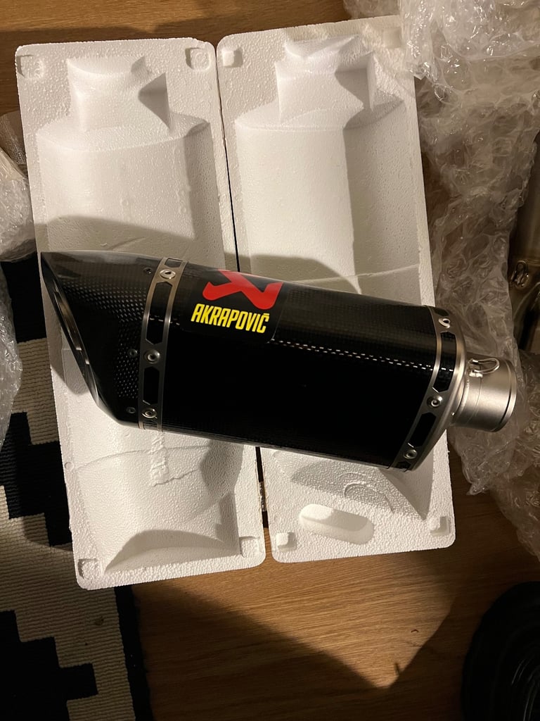 image for Akrapovic full carbon exhaust MT07/ Tracer700/XSR700
