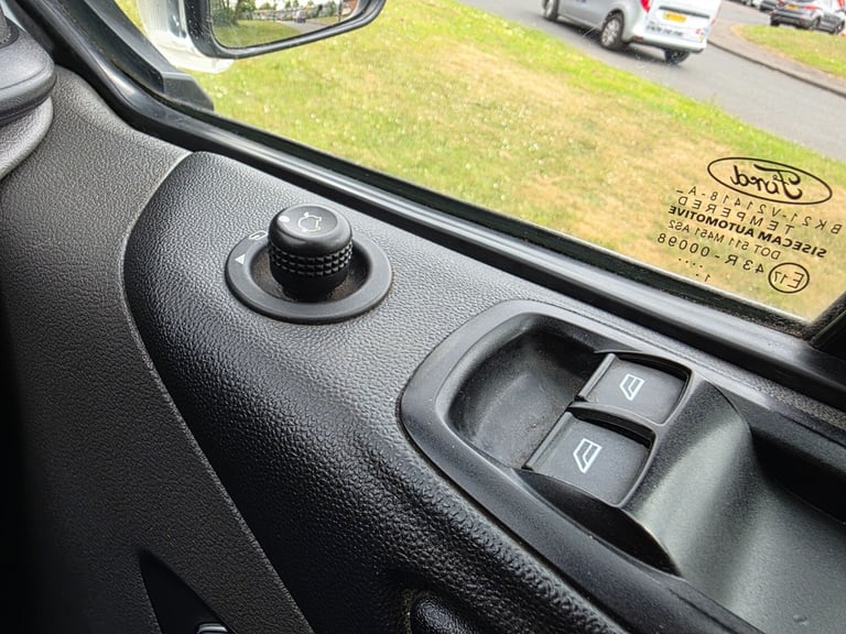 2022 Ford Transit Custom 2.0 EcoBlue 130ps L2 Low Roof Trend Van PANEL VAN Diesel Manual