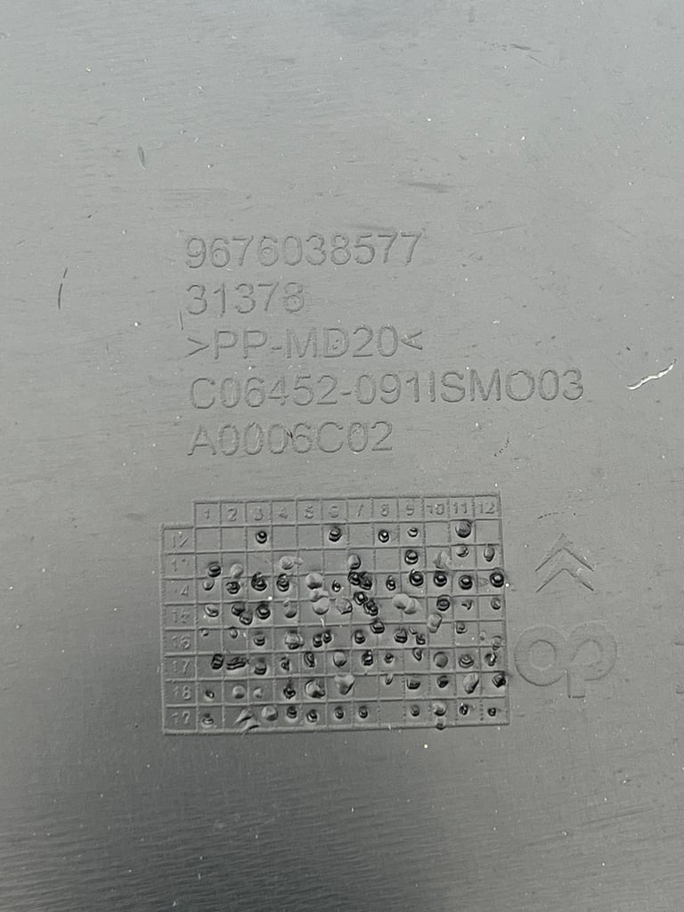 CITREON C4 GRAND PICASSO MK2 14-22 FRONT RADIATOR COVER PANEL 