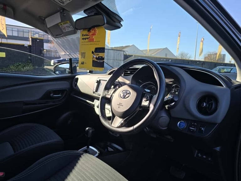 2018 Toyota Yaris 1.5 Hybrid Icon Tech 5dr CVT HATCHBACK Petrol/Electric Hybrid Automatic