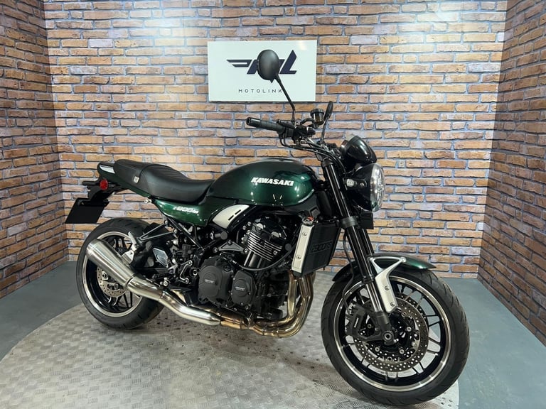 Kawasaki ZR 900 RS - NEW MOT - LOW MILES - NATIONWIDE DELIVERY 