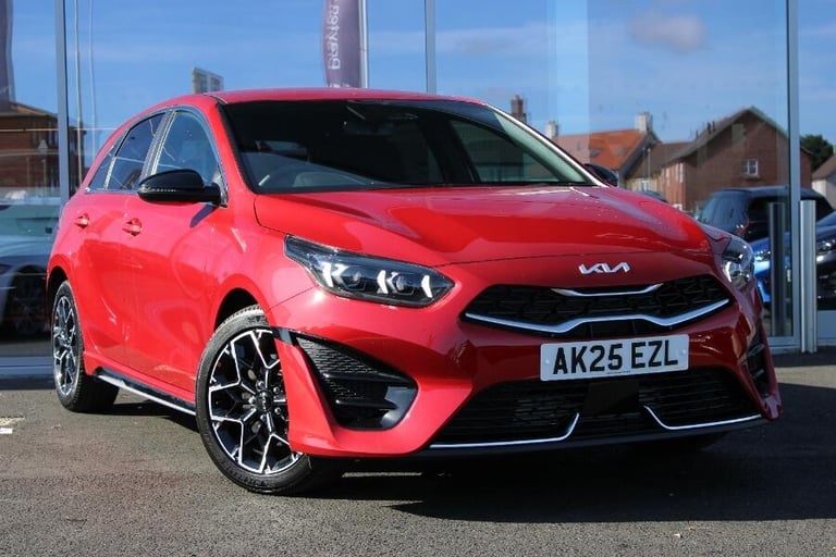 image for 2025 Kia Ceed 1.5 T Gdi Gt Line Hatchback 5dr Petrol Dct Euro 6 (s/s) (138 Bhp) HATCHBACK Petrol ...