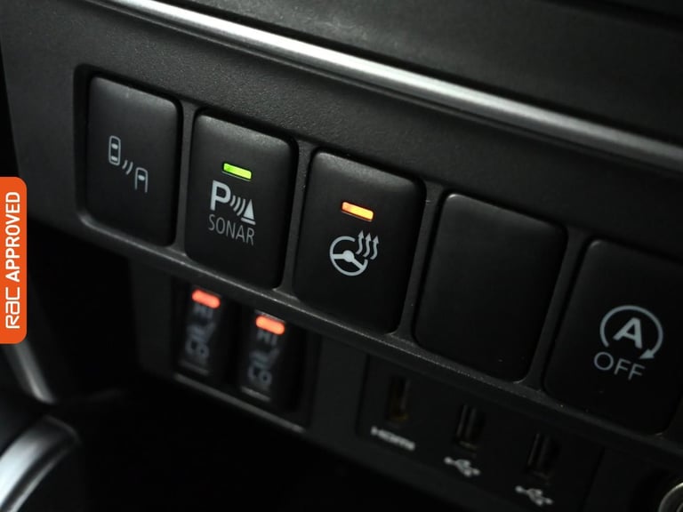 2020 Mitsubishi L200 2.2 DI-D DC Barbarian X Pickup Double Cab 4dr Diesel Auto 4WD Euro 6 (s/s)  ...