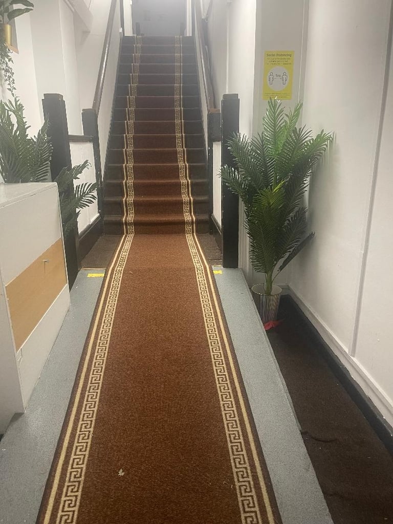 HALL IN D1/F1 SPACE IN EAST HAM - OFFICES AND SIDE ROOMS - FROM £2000 PCM - RELIGION, EDUCATION