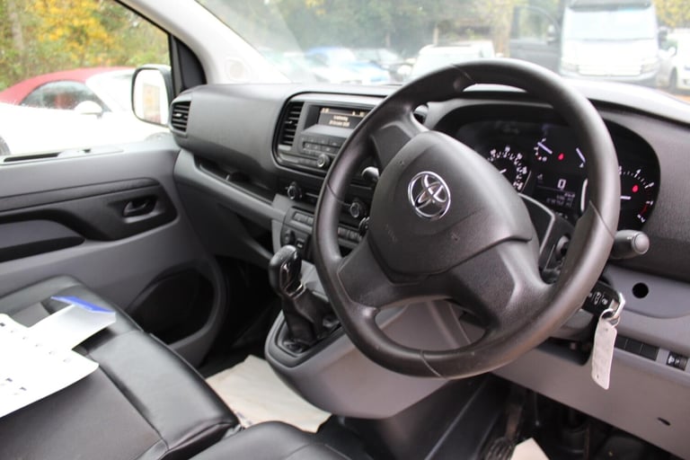 2018 Toyota ProAce 1.6D 95 Comfort Van PANEL VAN DIESEL Manual