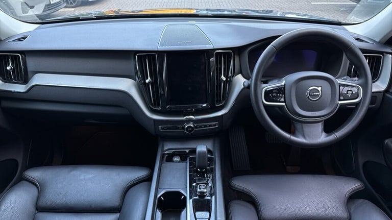 2024 Volvo XC60 Plus, B5 AWD Mild hybrid, Petrol, Dark Estate Petrol Automatic