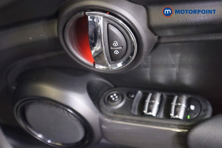 2019 MINI Hatch 1.5 Cooper Classic II 5dr Auto Hatchback Petrol Automatic
