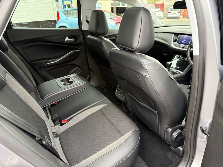 2018 68 VAUXHALL GRANDLAND X 1.2 TURBO SPORT NAV SUV 5DR PETROL MANUAL EURO 6 (S