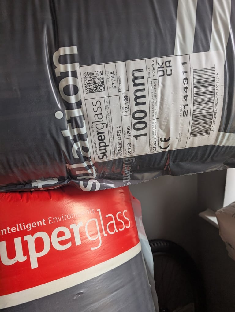 2 rolls of new insulation 100mm.