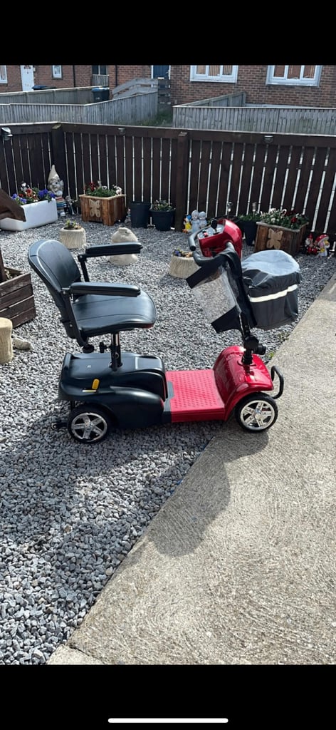 Mobility scooter 
