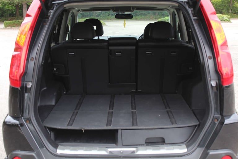 2007 Nissan X-Trail 2.0 dCi Aventura 5dr Auto ESTATE DIESEL Automatic