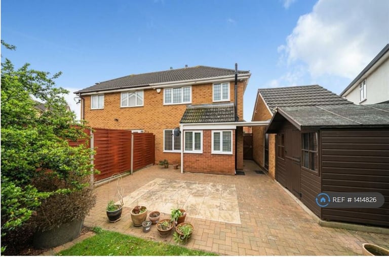 image for 3 bedroom house in Tipcat Close, Elstow, Bedford, MK42 (3 bed) (#1414826)