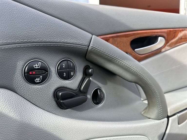 2004 04 MERCEDES-BENZ SL 3.7 SL350 CONVERTIBLE 2DR PETROL AUTOMATIC (281 G/KM, 2