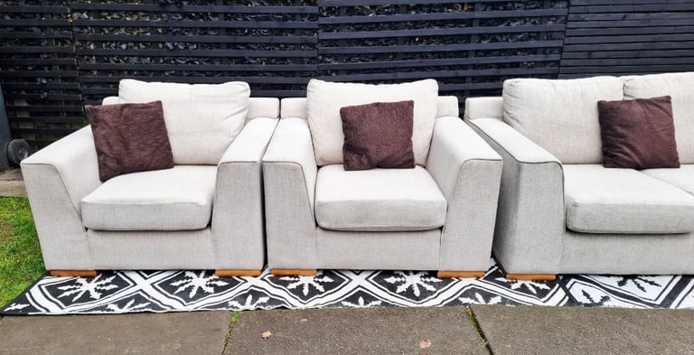 Beige M&S Sofas..🎄🎄Delivery included WV, WS and DY Postcodes 