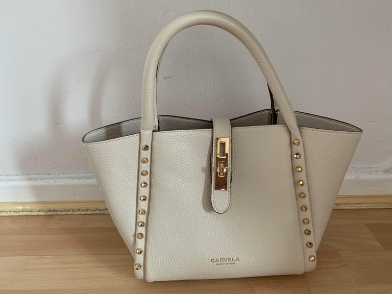 Carvela bags online price