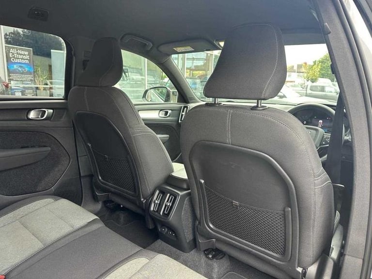 2023 Volvo XC40 2.0 B3P Plus Dark 5dr Auto Automatic SUV Hybrid Automatic
