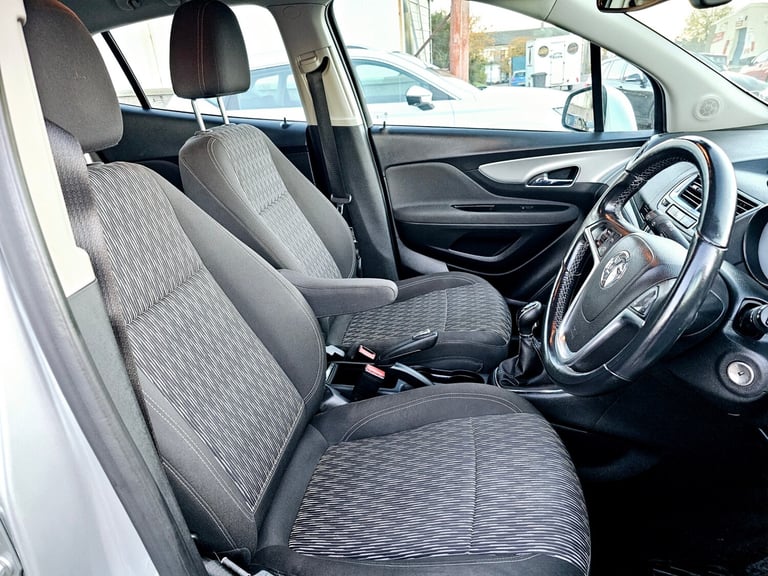 2015 Vauxhall Mokka 1.4T Exclusiv 5dr HATCHBACK Petrol Manual