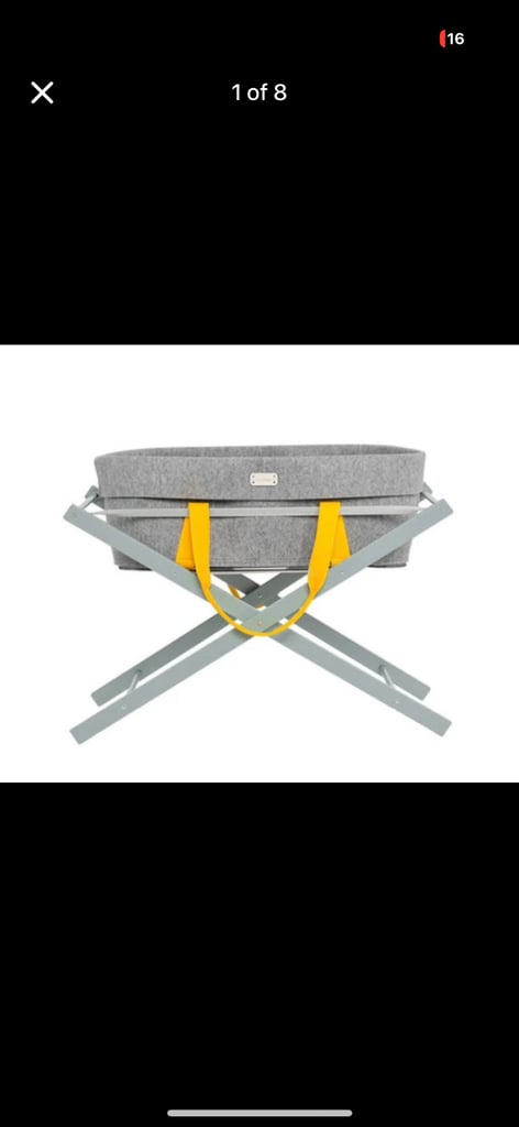 Mokee Moses basket - woolnest with teal stand