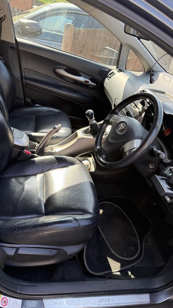 Toyota, AURIS, Hatchback, 2007, Manual, 1998 (cc), 5 doors
