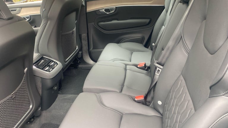 2025 Volvo XC90 Plus, B5 AWD Mild hybrid, Petrol, Dark, 7 Seats ESTATE Petrol/Electric Hybrid Aut...