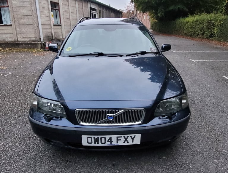2004 Volvo V70 2.5 T SE 5dr Geartronic ESTATE Petrol Automatic