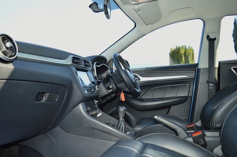 2019 MG MG ZS 1.5 VTi-TECH Exclusive 5dr + CAMERA / NAV / LEATHER / ULEZ / DAB ++ HATCHBACK Petro...