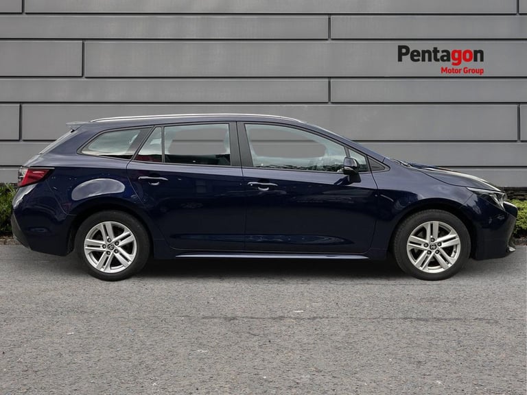  Toyota Corolla Touring Sports 1.8 Vvt H Gpf Icon Touring Sports 5dr Petrol