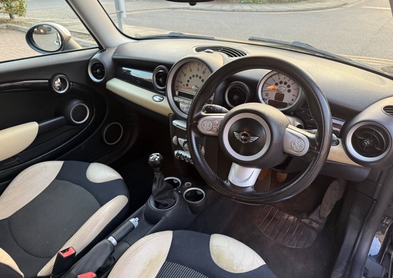 Mini, HATCHBACK, Hatchback, 2006, Manual, 1598 (cc), 3 doors