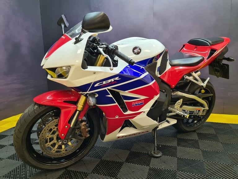 Honda CBR 600 RR 2016 Excellent Condition Standard Bike