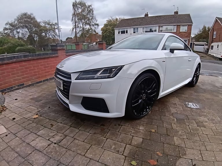 Audi, TT, Coupe, 2015, Semi-Auto, 1984 (cc), 2 doors