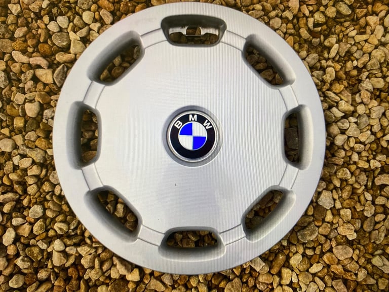 image for BMW 3 Series E30 Wheel Trim Hub Cap Classic - Can Post