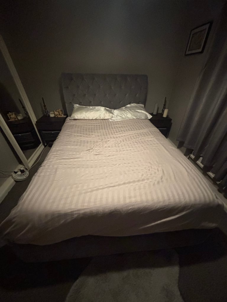 Double bed frame, built in headboard 
